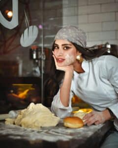 chef women in the cuisin 